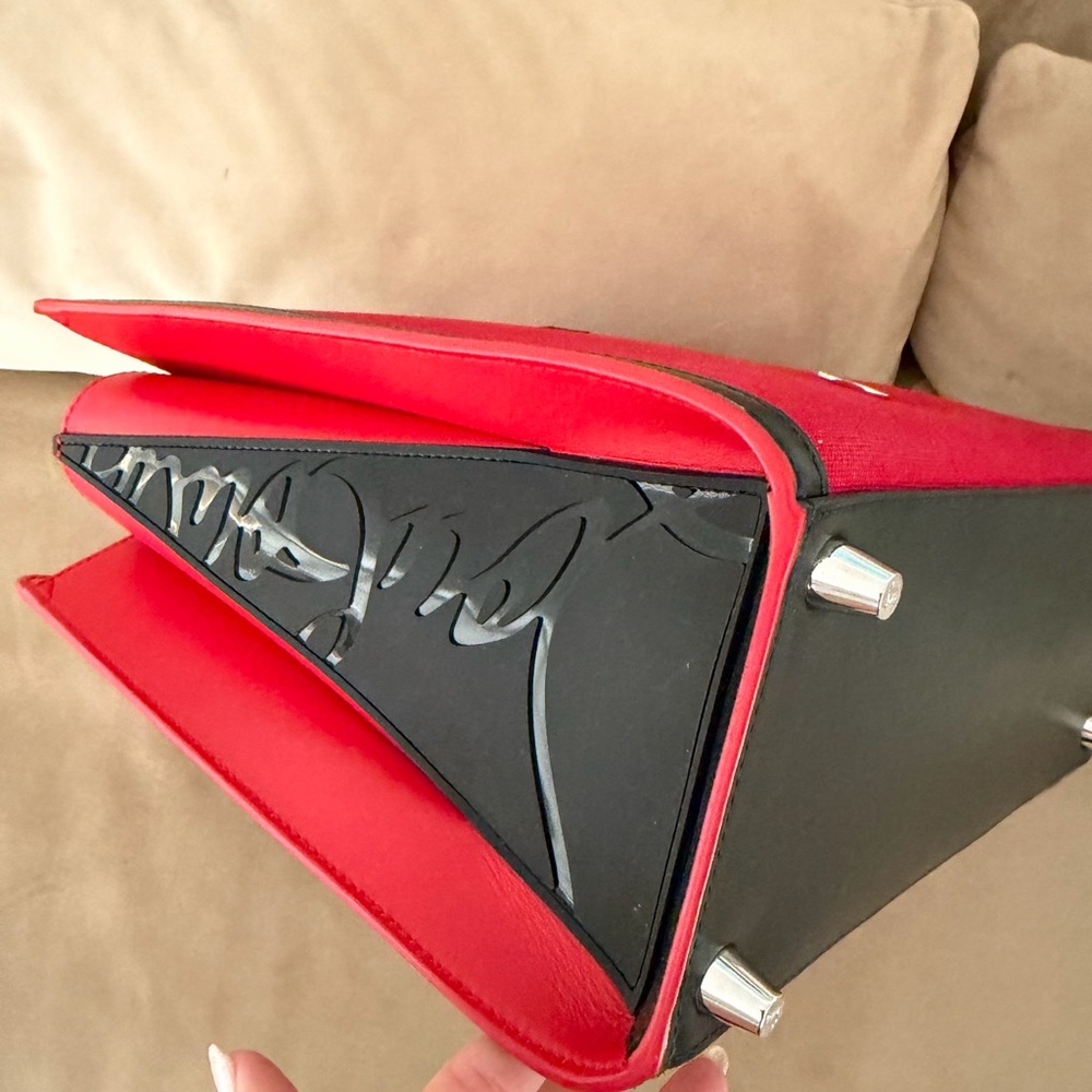 CHRISTIAN LOUBOUTIN Medium PALOMA BAG - Picture 8 of 16